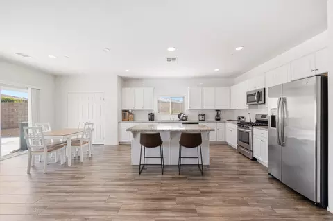 Kitchen - 42522 Contessa Ct, Indio, CA 92203 photo 2 of 4