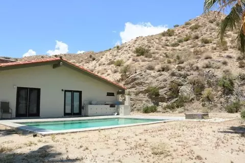 10300 Pine Ave, Morongo Valley, CA 92256 photo 9