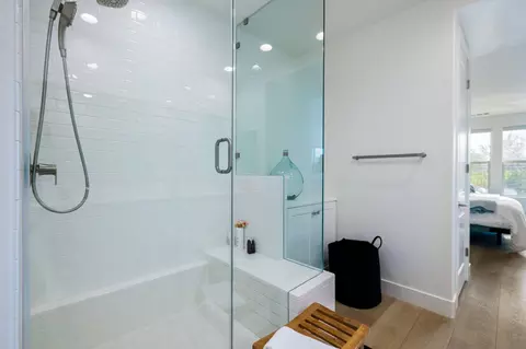 Bath - 82425 Round Valley Dr, Indio, CA 92201 photo 3 of 3