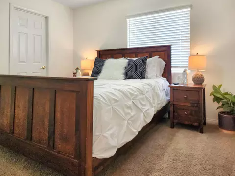 Bedroom - 84450 Onda Dr, Indio, CA 92203 photo 6 of 8