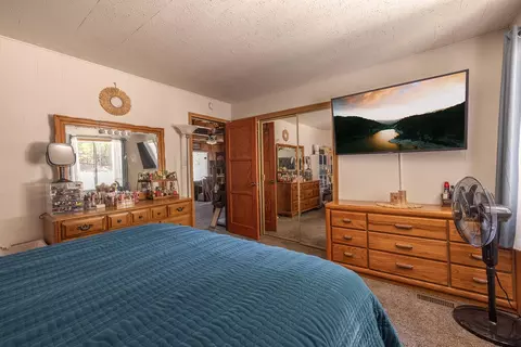 308 W Rainbow Blvd, Big Bear City, CA 92314 photo 19