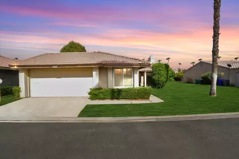 40848 Schafer Pl, Palm Desert, CA 92211