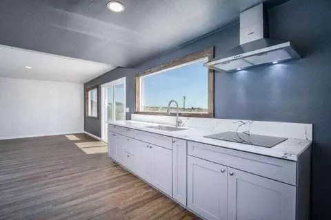 Kitchen - 4176 Avenida Del Sol, Joshua Tree, CA 92252 photo 1 of 3