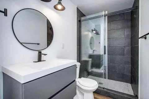 Bath - 4176 Avenida Del Sol, Joshua Tree, CA 92252 photo 1 of 2