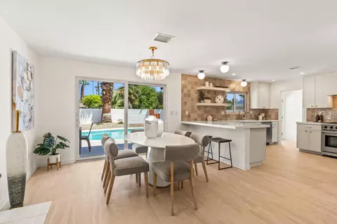 1177 S Farrell Dr, Palm Springs, CA 92264