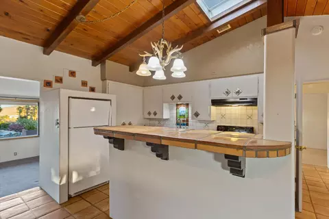 Kitchen - 6785 Saddleback Rd, Joshua Tree, CA 92252 photo 1 of 5