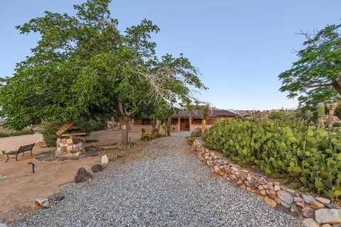 Exterior - 6785 Saddleback Rd, Joshua Tree, CA 92252 photo 11 of 24