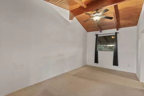 Bedroom - 6785 Saddleback Rd, Joshua Tree, CA 92252 photo 2 of 4