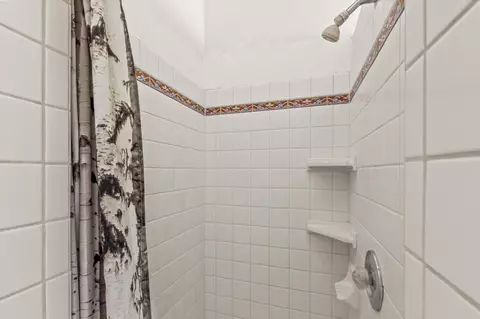 Bath - 6785 Saddleback Rd, Joshua Tree, CA 92252 photo 2 of 4