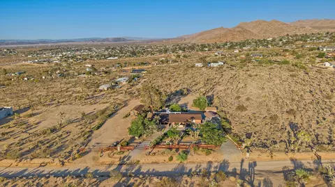 View/Area - 6785 Saddleback Rd, Joshua Tree, CA 92252 photo 5 of 7