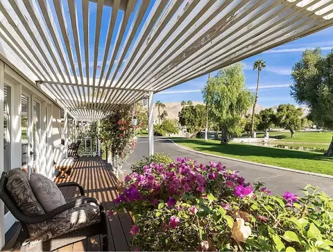 74711 Dillon Rd #SPC 749, Desert Hot Springs, CA 92241