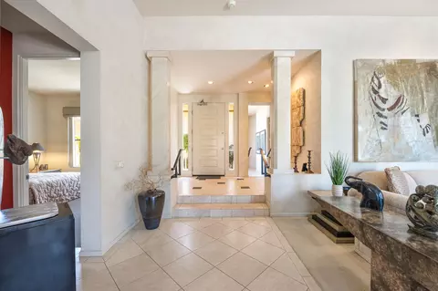 Entry Way - 261 Eagle Dance Cir, Palm Desert, CA 92211 photo 3 of 5
