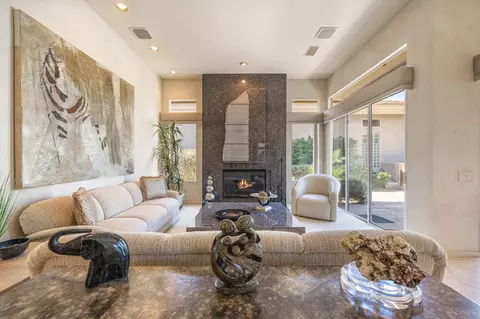 Living - 261 Eagle Dance Cir, Palm Desert, CA 92211 photo 2 of 7