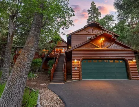 43515 Shasta Pl, Big Bear Lake, CA 92315
