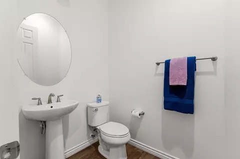 Bath - 85564 Molvena Dr, Indio, CA 92203 photo 5 of 5