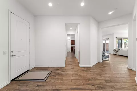 Entry Way - 85564 Molvena Dr, Indio, CA 92203 photo 2 of 4