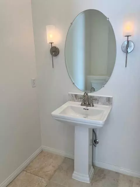 Bath - 6 Champagne Circle Cir, Rancho Mirage, CA 92270 photo 2 of 4