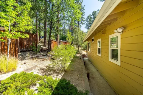 Exterior - 53545 Double View Dr, Idyllwild, CA 92549 photo 14 of 17
