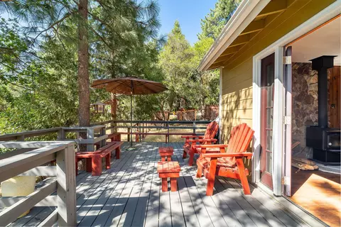 Exterior - 53545 Double View Dr, Idyllwild, CA 92549 photo 8 of 17