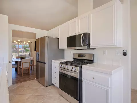 Kitchen - 82550 Delano Dr, Indio, CA 92201 photo 2 of 4