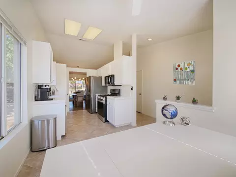 Kitchen - 82550 Delano Dr, Indio, CA 92201 photo 3 of 4