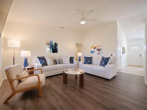 Living - 82550 Delano Dr, Indio, CA 92201 photo 4 of 5
