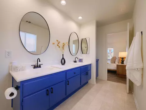Bath - 82550 Delano Dr, Indio, CA 92201 photo 3 of 7