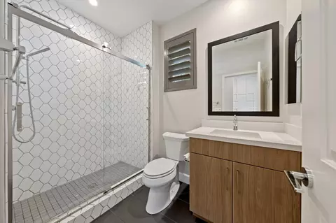 Bath - 51673 Harmony Ct, Indio, CA 92201 photo 3 of 4