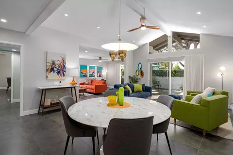 290 E San Jose Rd, Palm Springs, CA 92264