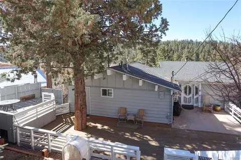 1010 Brookside Ln, Fawnskin, CA 92333 photo 1