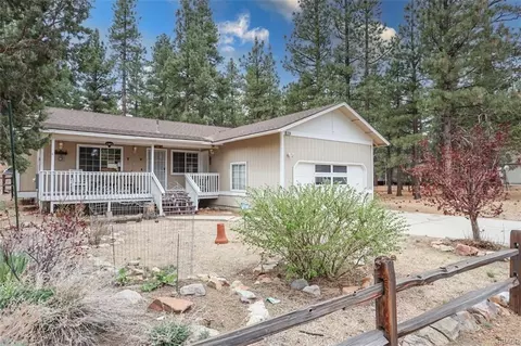 2324 Manzanita Ln, Big Bear City, CA 92314