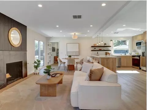 670 Highland Dr, Palm Springs, CA 92264
