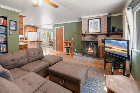 377 Brewer Way, Big Bear City, CA 92314 photo 13