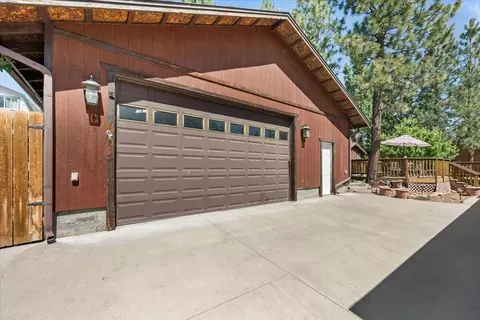 377 Brewer Way, Big Bear City, CA 92314 photo 37