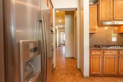 Entry Way - 80642 Plum Ln, Indio, CA 92201 photo 3 of 6