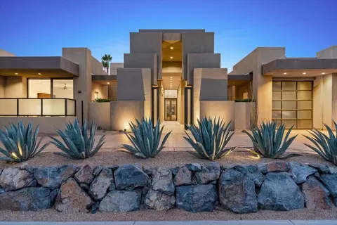 68 Colonial Dr, Rancho Mirage, CA 92270