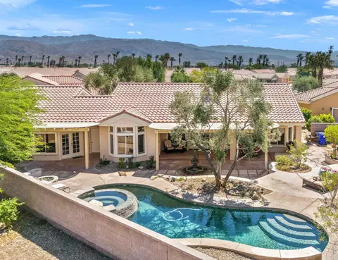 78611 Blooming Ct, Palm Desert, CA 92211