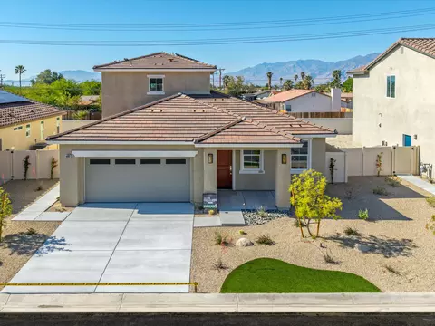 66681 Thunderbird Ln, Desert Hot Springs, CA 92240