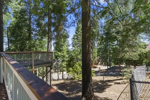 580 Arrowhead Villa Rd, Lake Arrowhead, CA 92352 photo 30