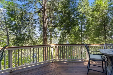 580 Arrowhead Villa Rd, Lake Arrowhead, CA 92352 photo 11