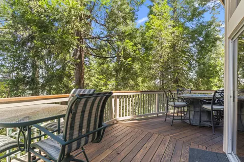 580 Arrowhead Villa Rd, Lake Arrowhead, CA 92352 photo 24