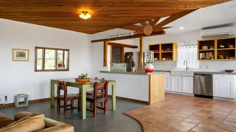 Dining - 51535 Northridge Rd, Morongo Valley, CA 92256 photo 1 of 1