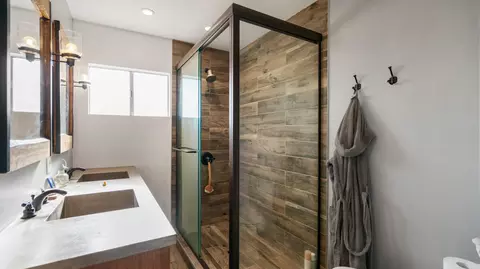 Bath - 51535 Northridge Rd, Morongo Valley, CA 92256 photo 1 of 2