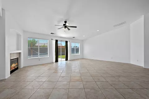 83287 Long Cove Dr, Indio, CA 92203 photo 7