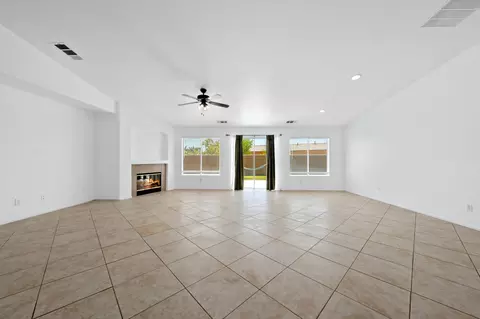 83287 Long Cove Dr, Indio, CA 92203 photo 4