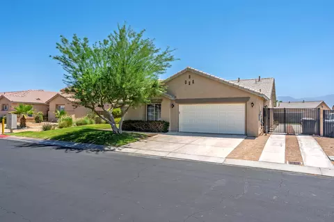 83287 Long Cove Dr, Indio, CA 92203 photo 2