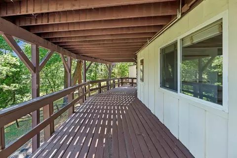 Exterior - 331 Annandale Dr, Lake Arrowhead, CA 92352 photo 26 of 34