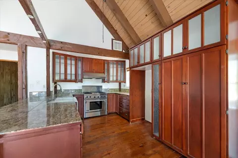 Kitchen - 331 Annandale Dr, Lake Arrowhead, CA 92352 photo 2 of 2