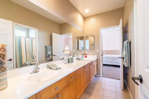 Bath - 83417 Stagecoach Rd, Indio, CA 92203 photo 6 of 6