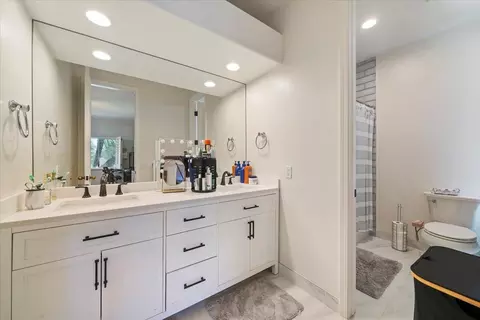 Bath - 78925 Starlight Ln, Bermuda Dunes, CA 92203 photo 9 of 9